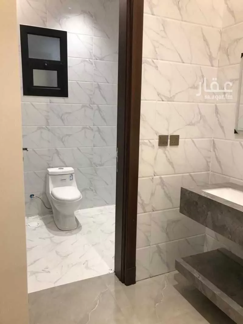 6 bedroom floor in Badr 4