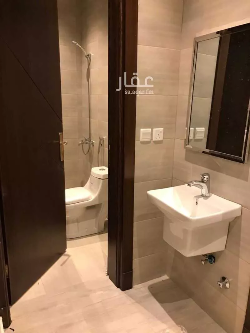 6 bedroom floor in Badr 10