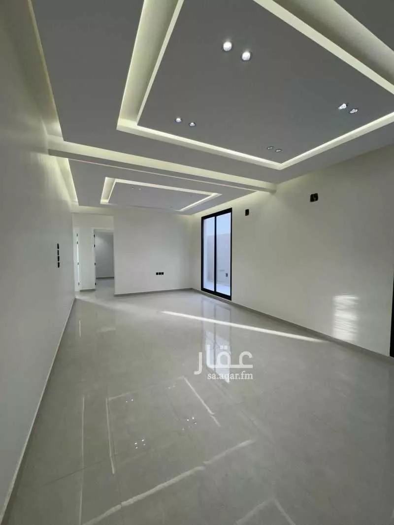 4 bedroom floor in Al Janadriyah 5