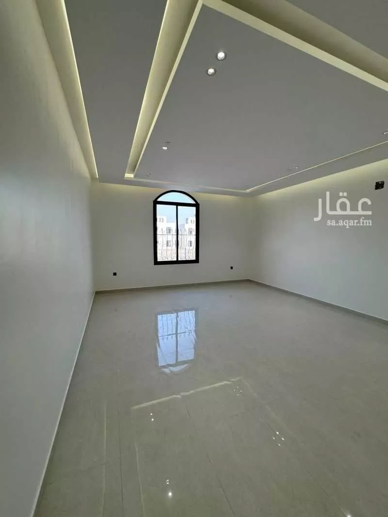4 bedroom floor in Al Janadriyah 10