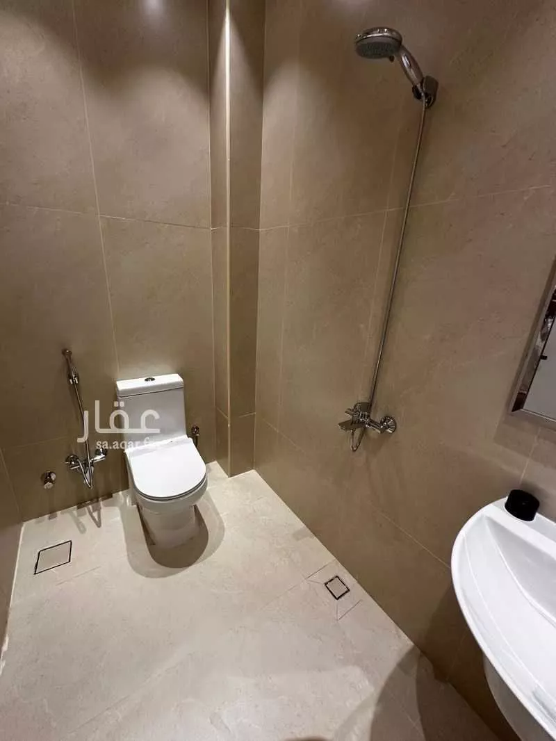 3 bedroom floor in An Nafal 18