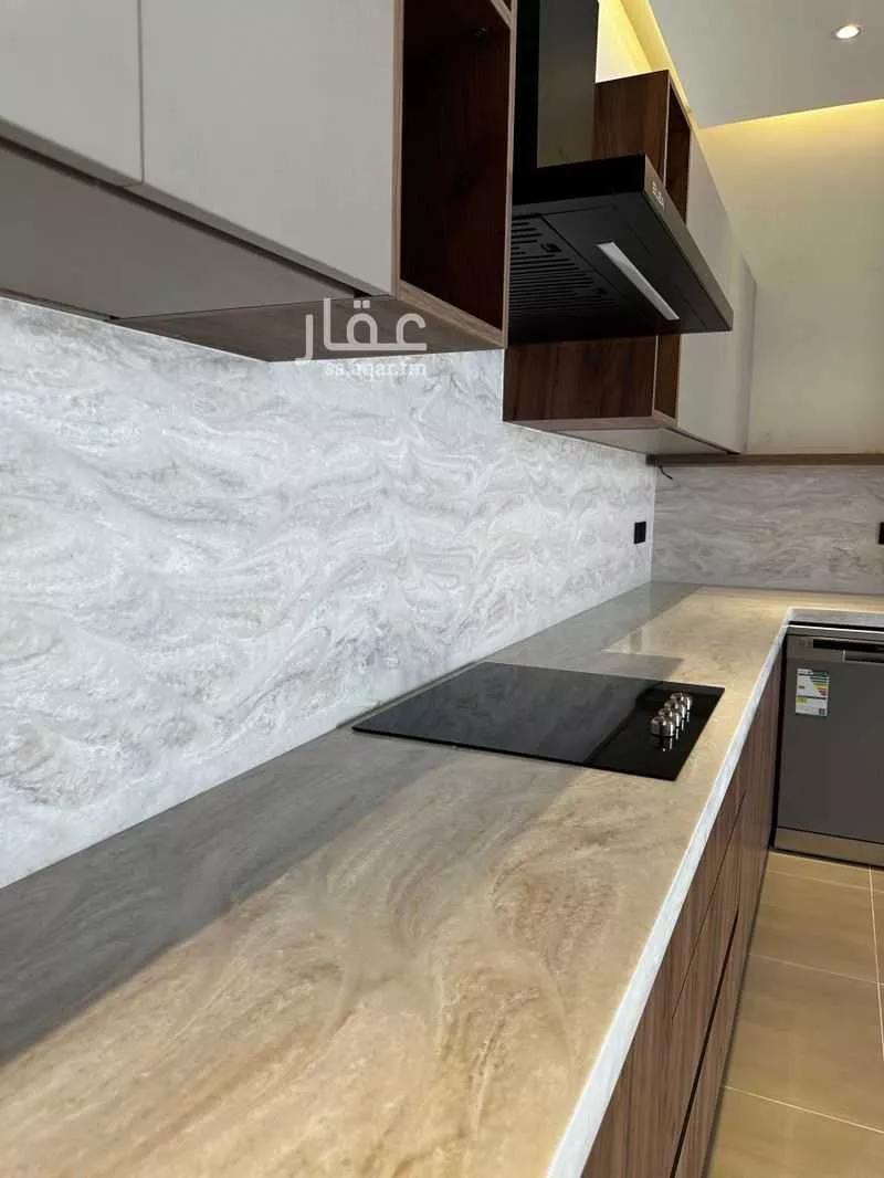 3 bedroom floor in An Nafal 25