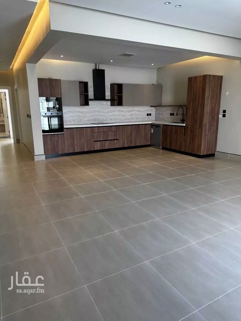 3 bedroom floor in An Nafal 4