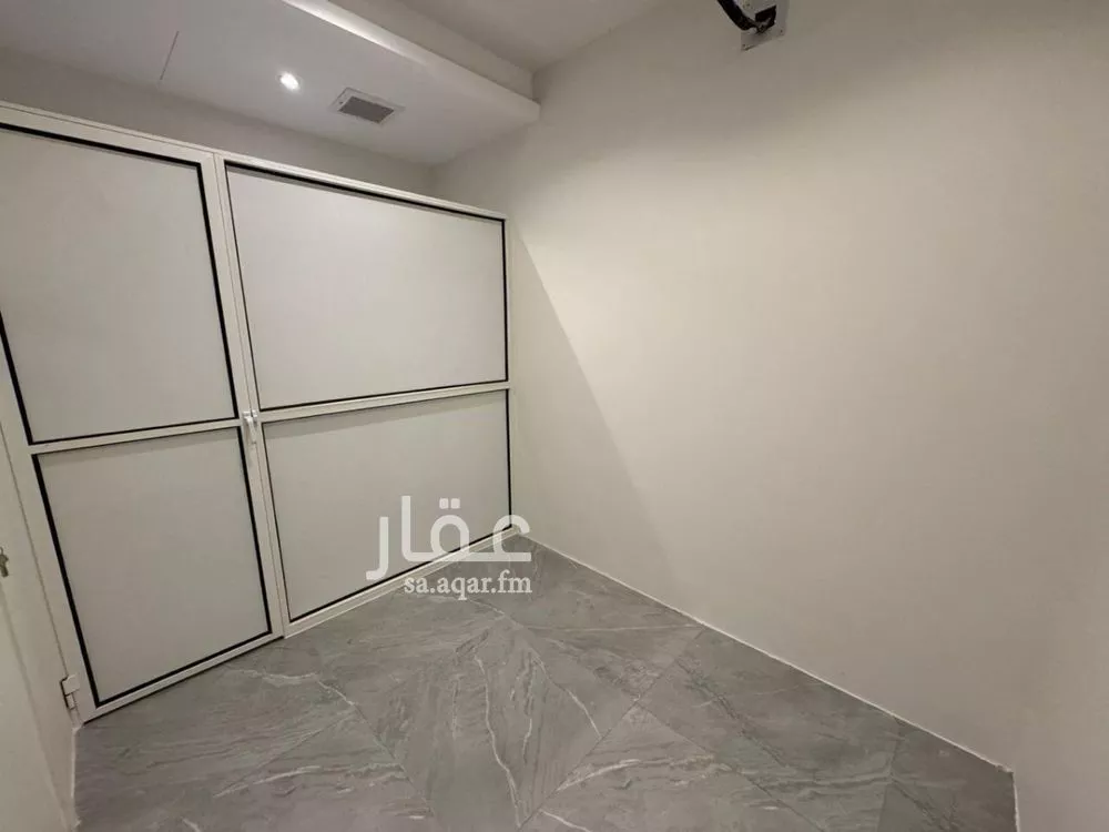 دور 3 غرف في النرجس 9