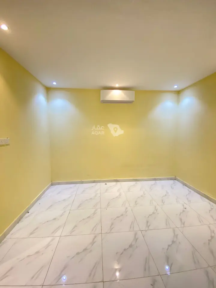 1 bedroom apartment in As Suwaidi Al Gharabi, Riyadh 4