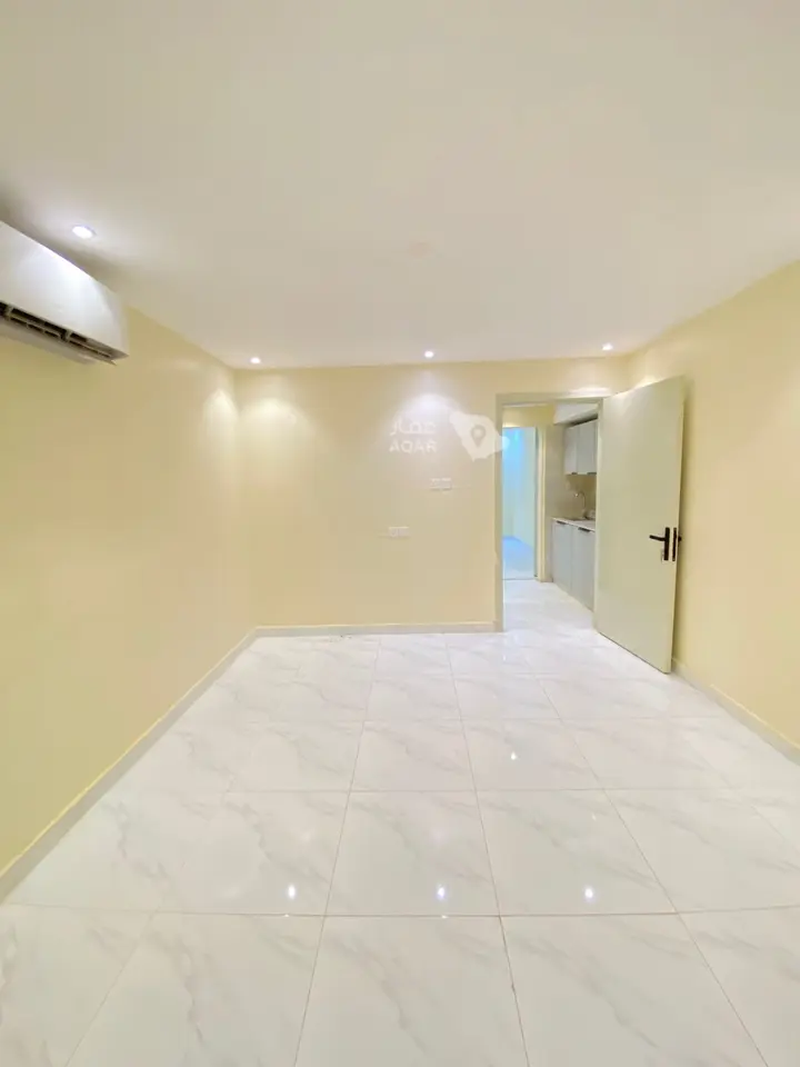 1 bedroom apartment in As Suwaidi Al Gharabi, Riyadh 2