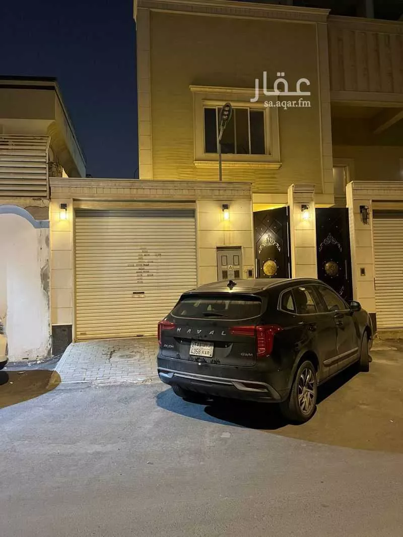 4 bedroom floor in Al Maseef 2