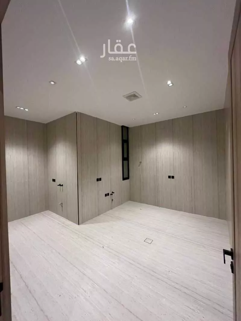 6 bedroom floor in Badr 3