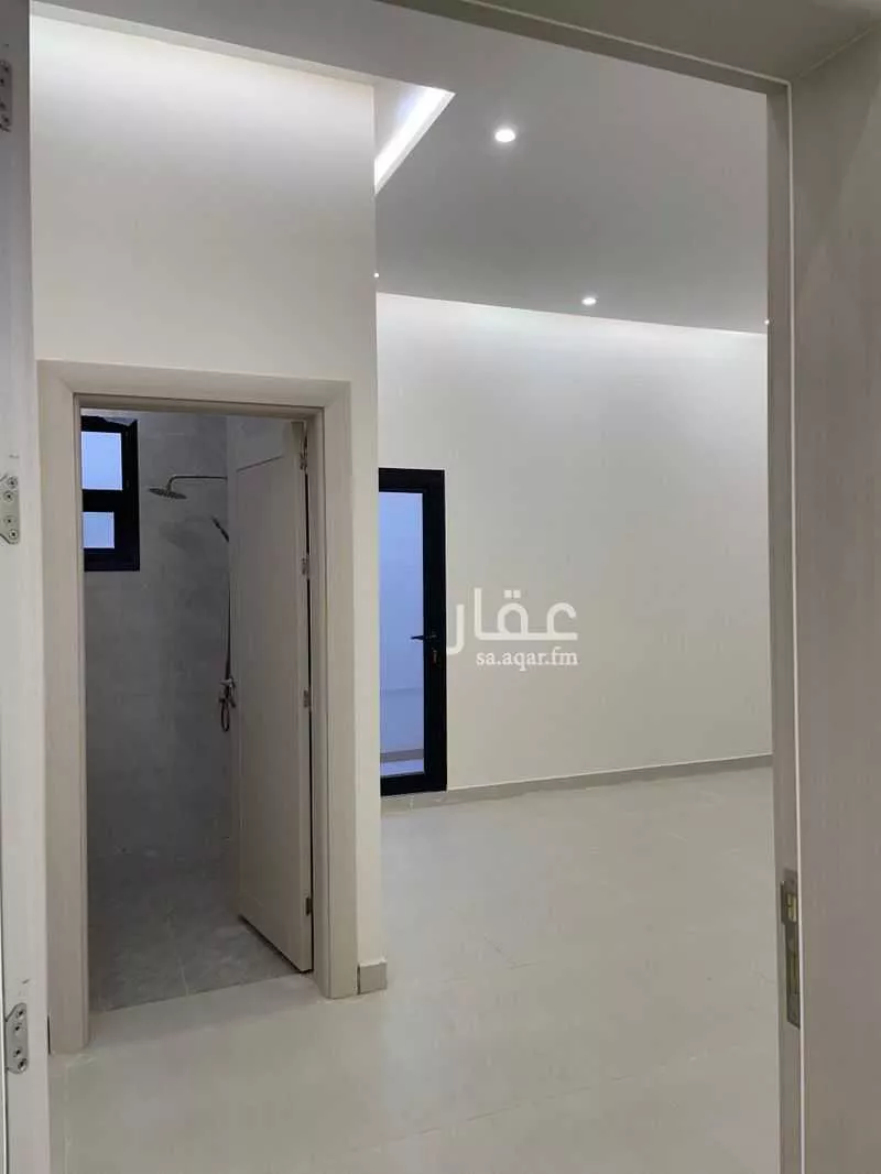 5 bedroom floor in Al Janadriyah 5