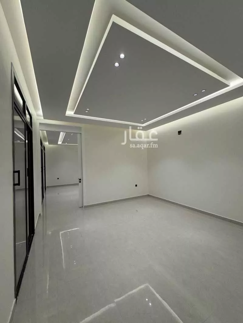 5 bedroom floor in Al Janadriyah 12