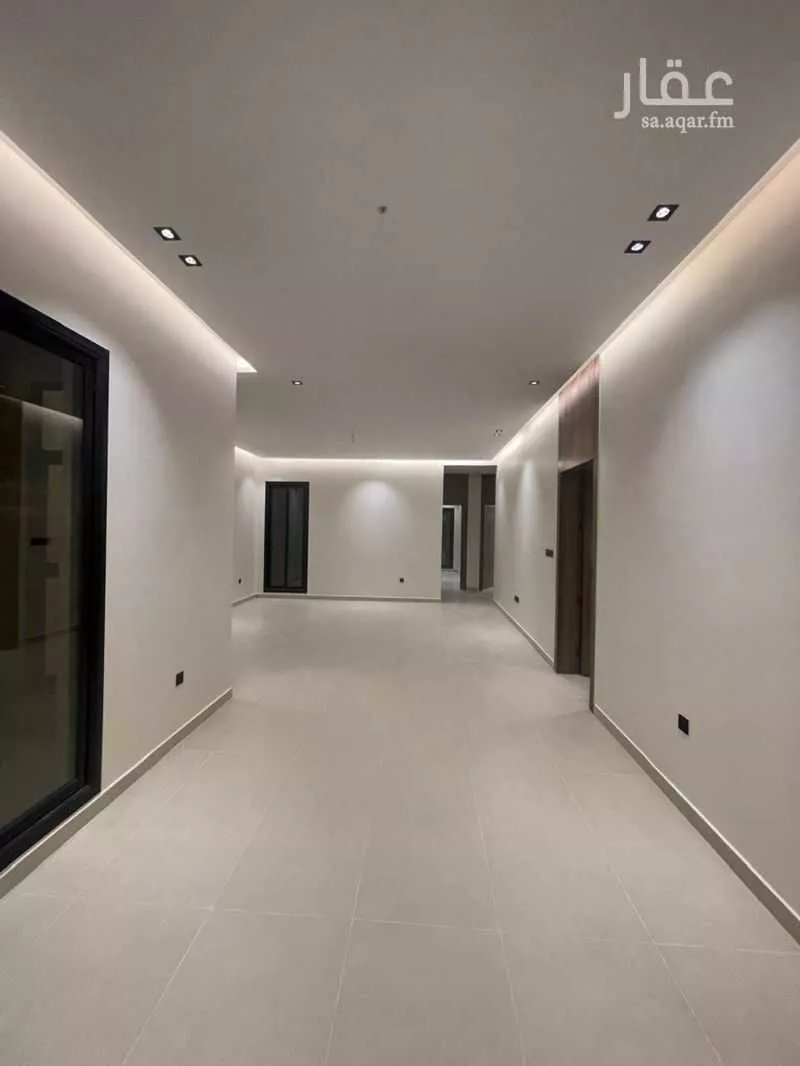 3 bedroom floor in Okaz 2