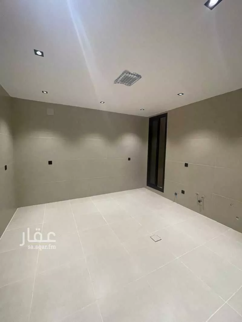 3 bedroom floor in Okaz 3