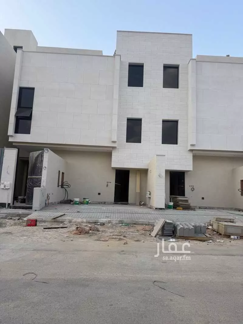 3 bedroom floor in Al Manar 3