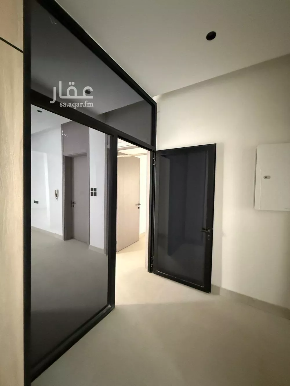 3 bedroom floor in Al Janadriyah 4