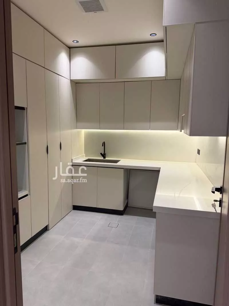 3 bedroom floor in Al Narjis 5