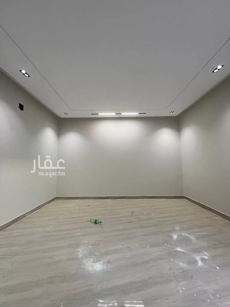 دور 6 غرف في طيبة 10