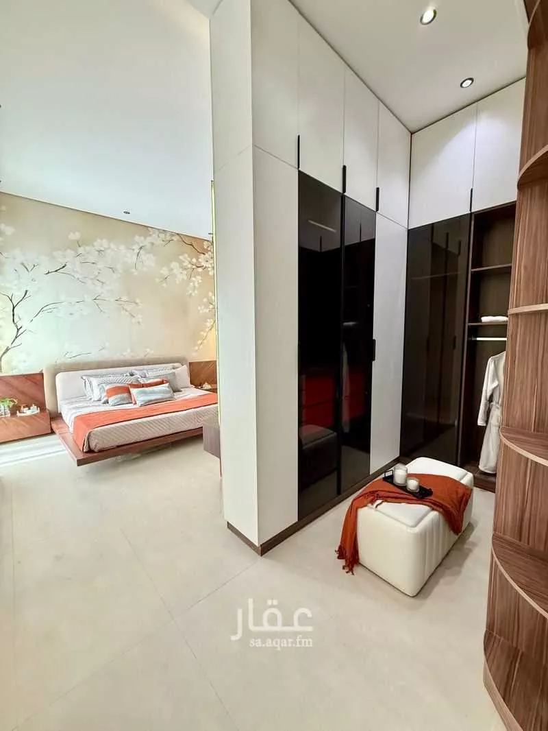 3 bedroom floor in Al Khaleej 5