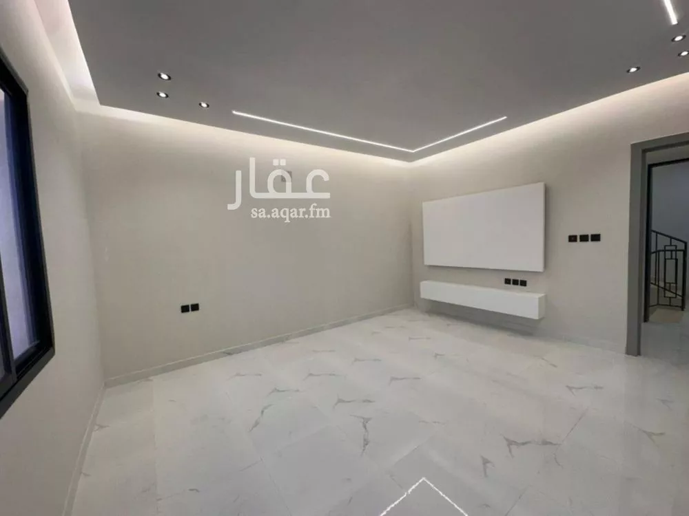 6 bedroom floor in Dahiat Namar 11