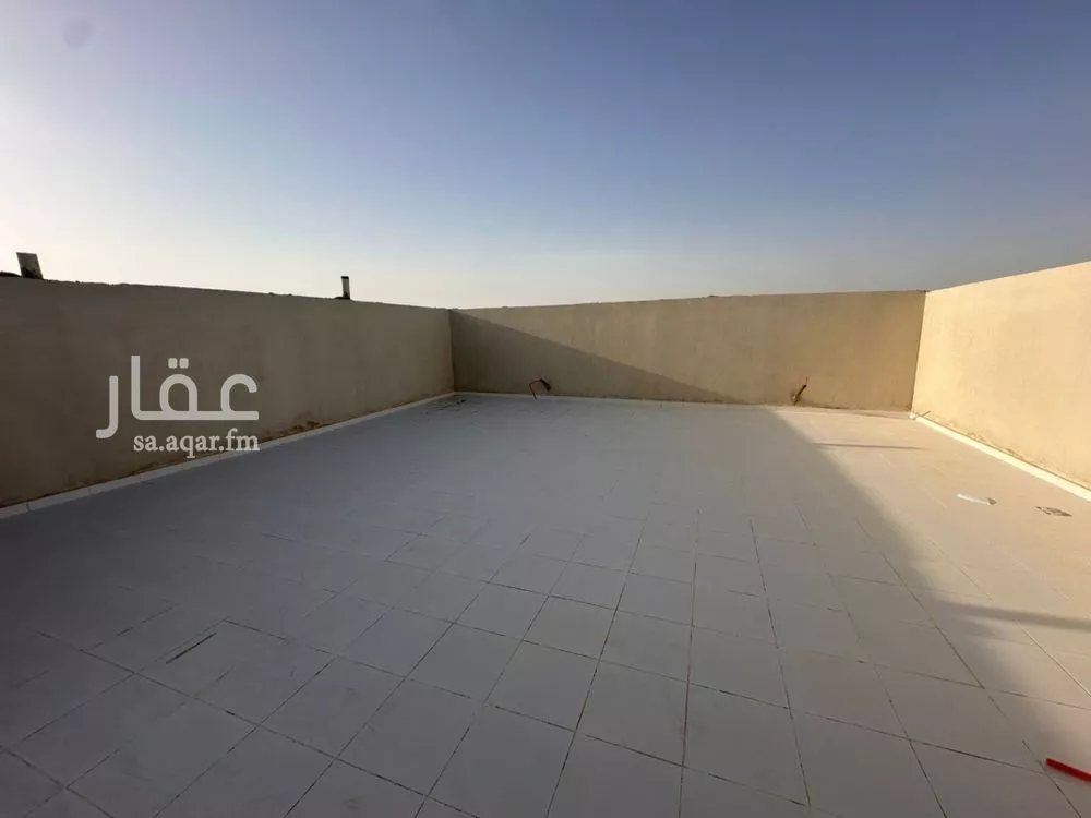 6 bedroom floor in Dahiat Namar 15