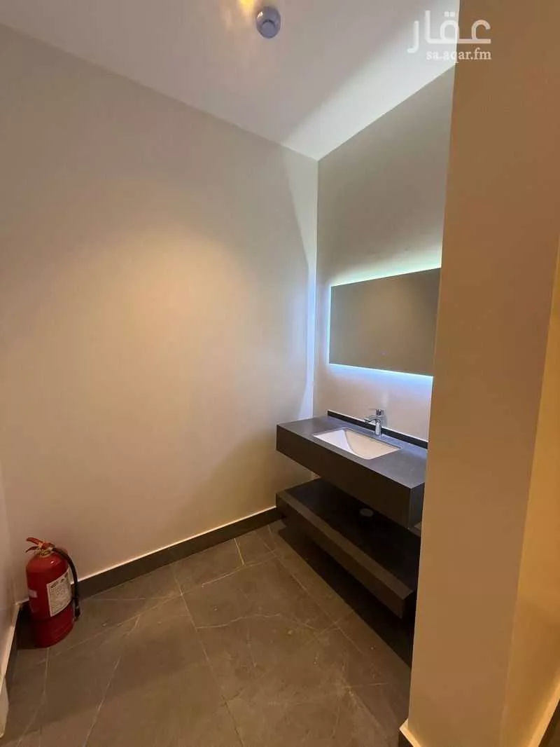 2 bedroom apartment in King Faisal, Riyadh 8