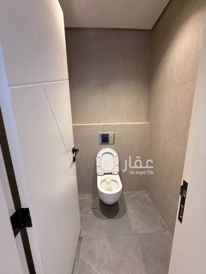 2 bedroom apartment in King Faisal, Riyadh 7