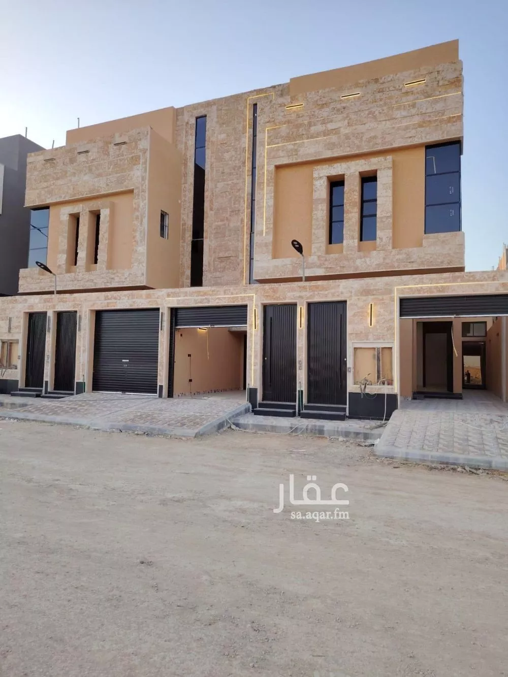 4 bedroom floor in Tuwaiq 2