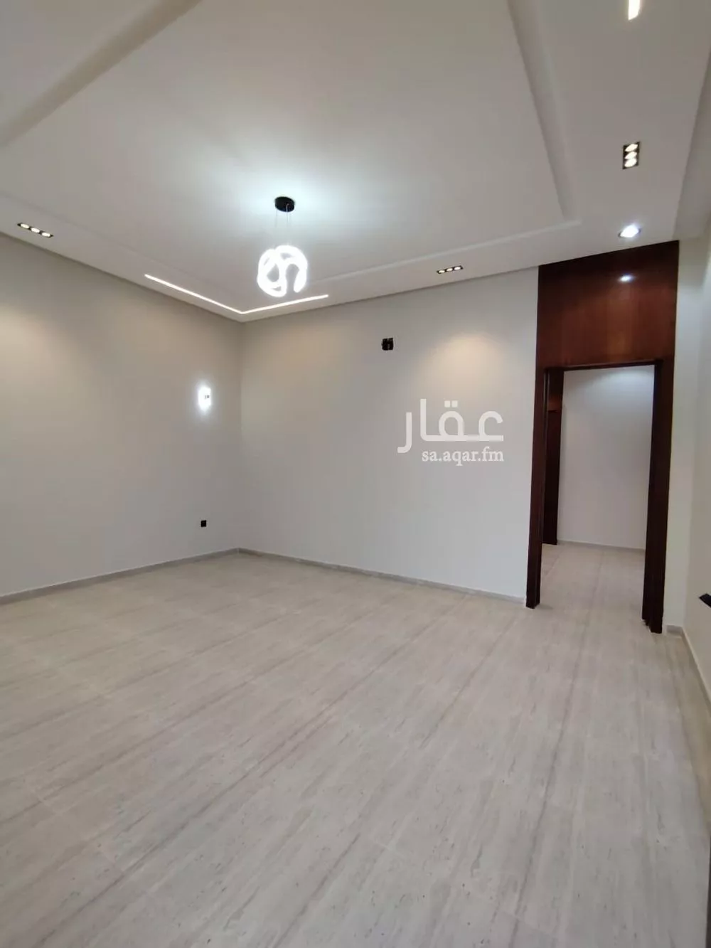 4 bedroom floor in Tuwaiq 4