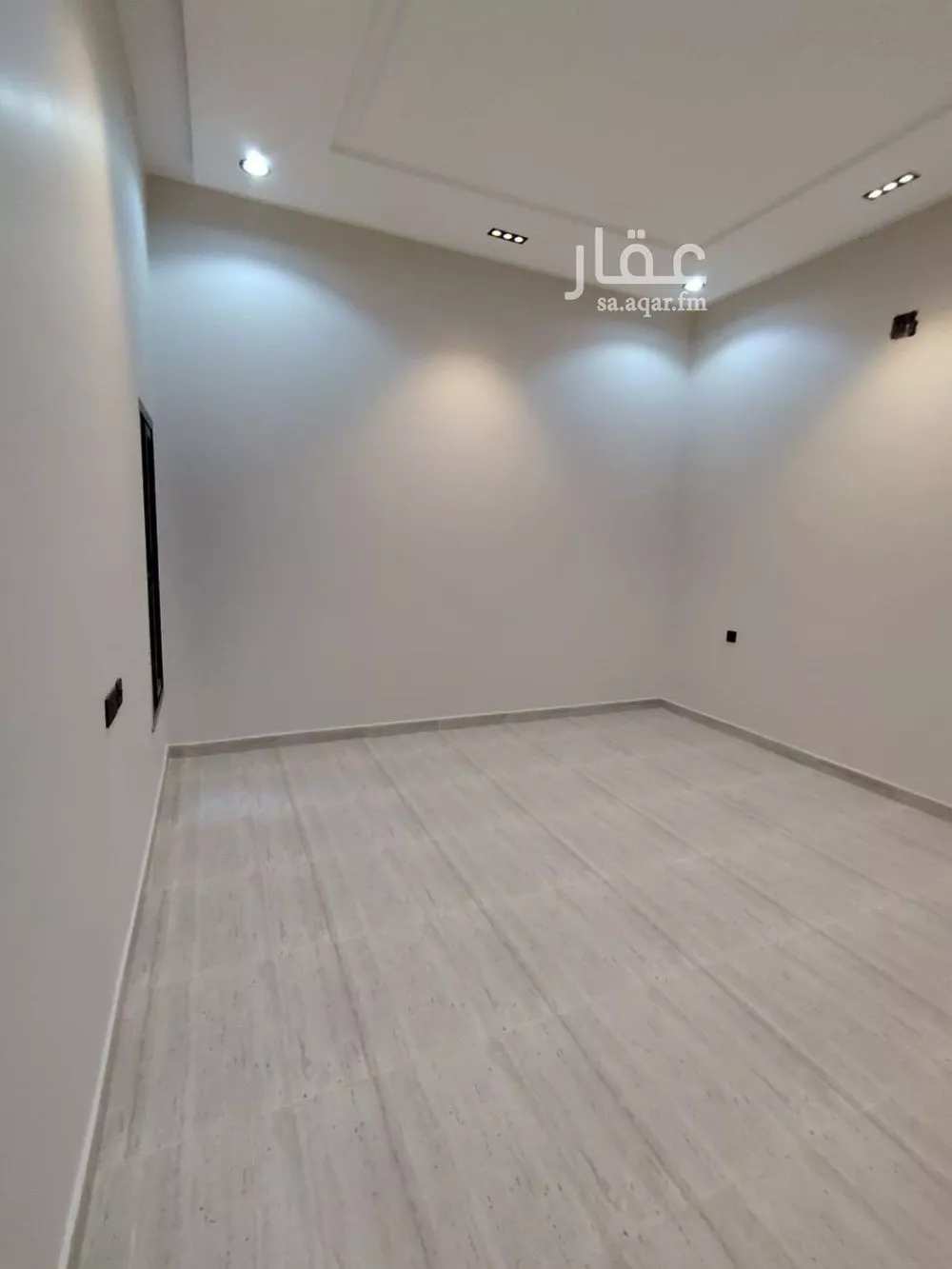 4 bedroom floor in Tuwaiq 9