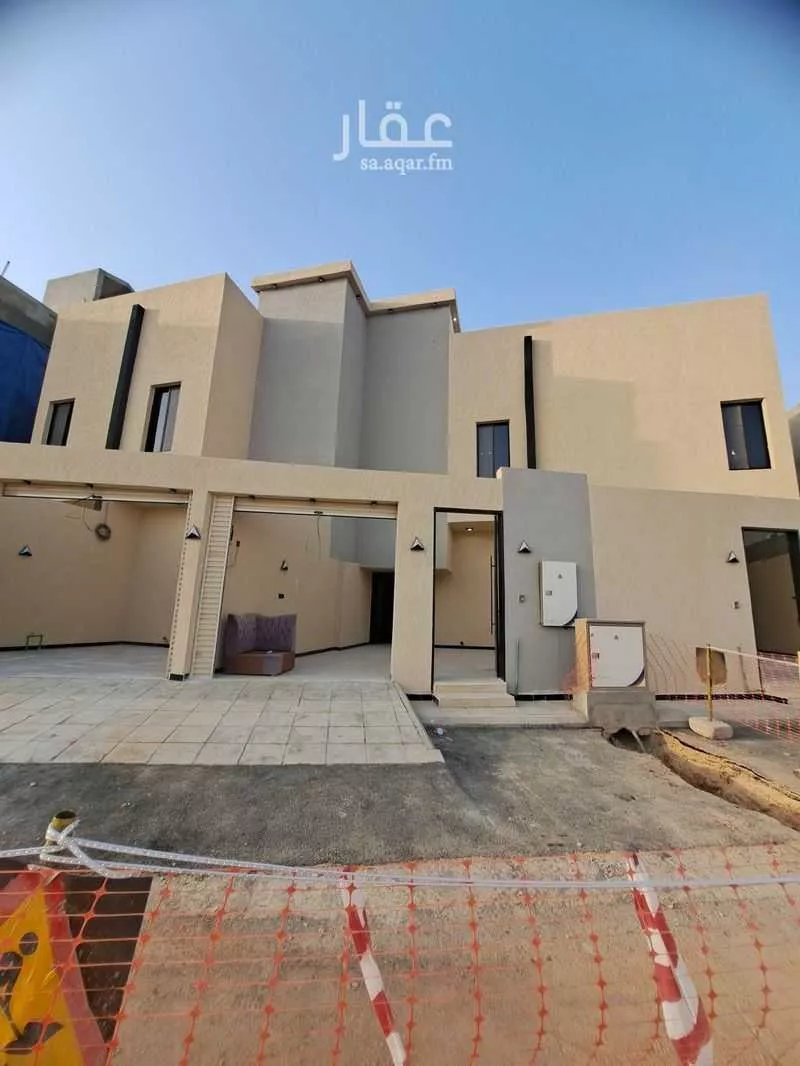 5 bedroom floor in Badr 2