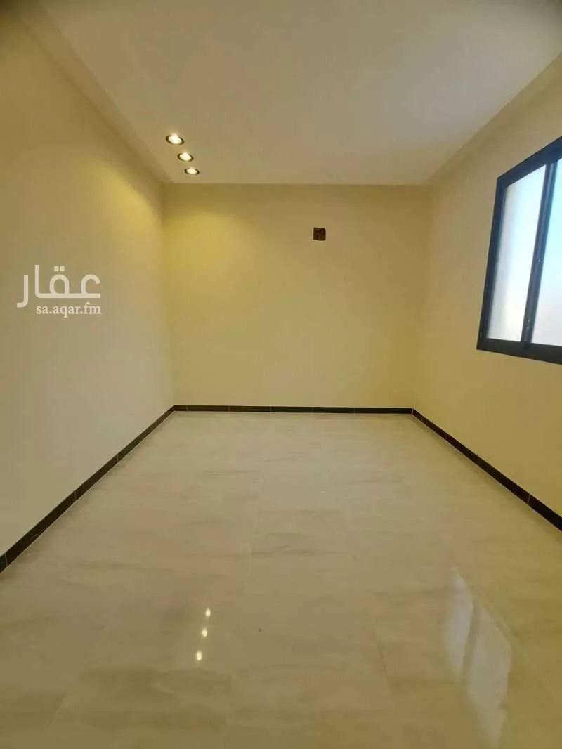 5 bedroom floor in Badr 3