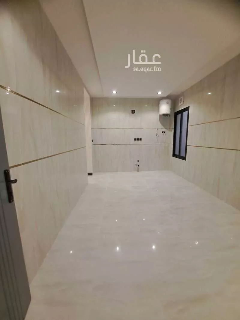 5 bedroom floor in Badr 9