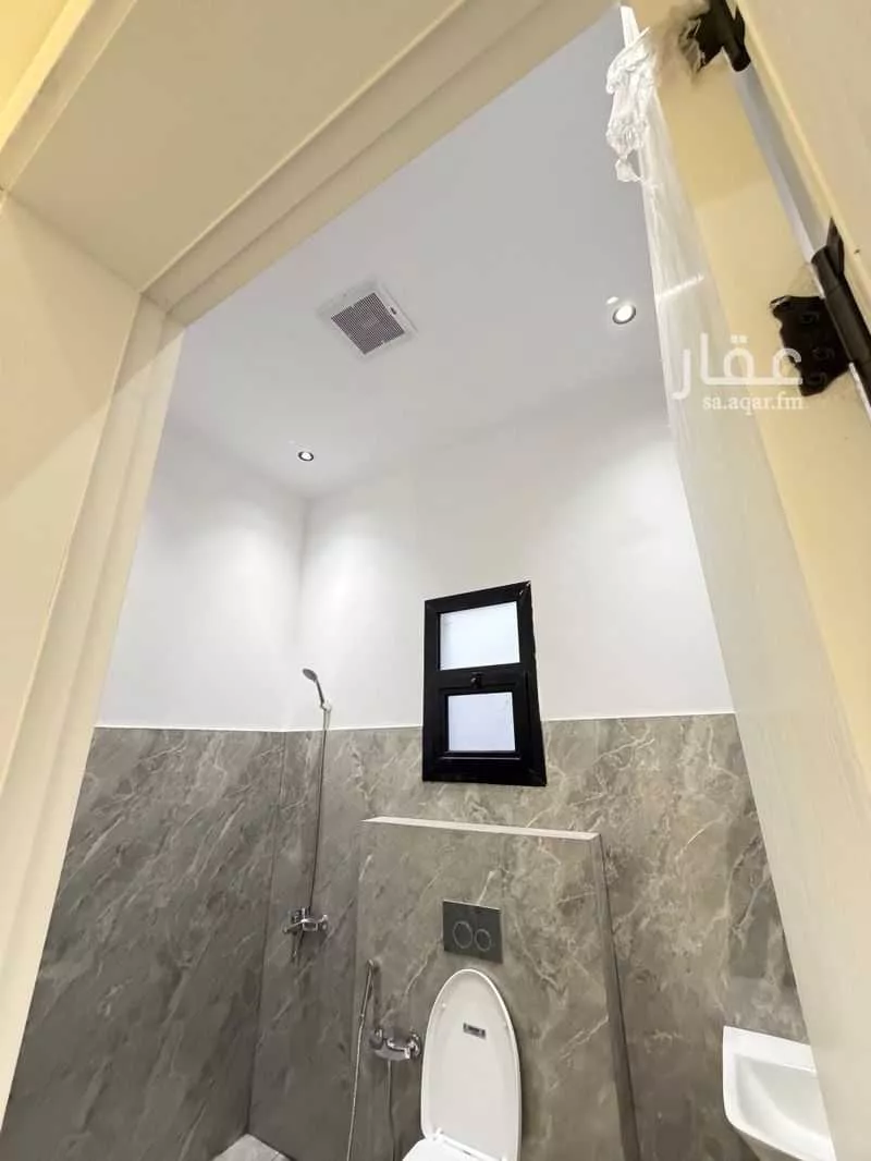 4 bedroom floor in King Fahd 24