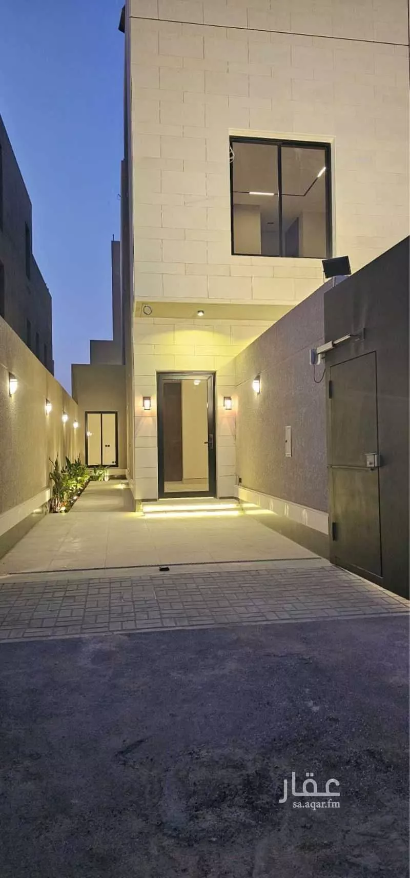 4 bedroom floor in Al Narjis 9