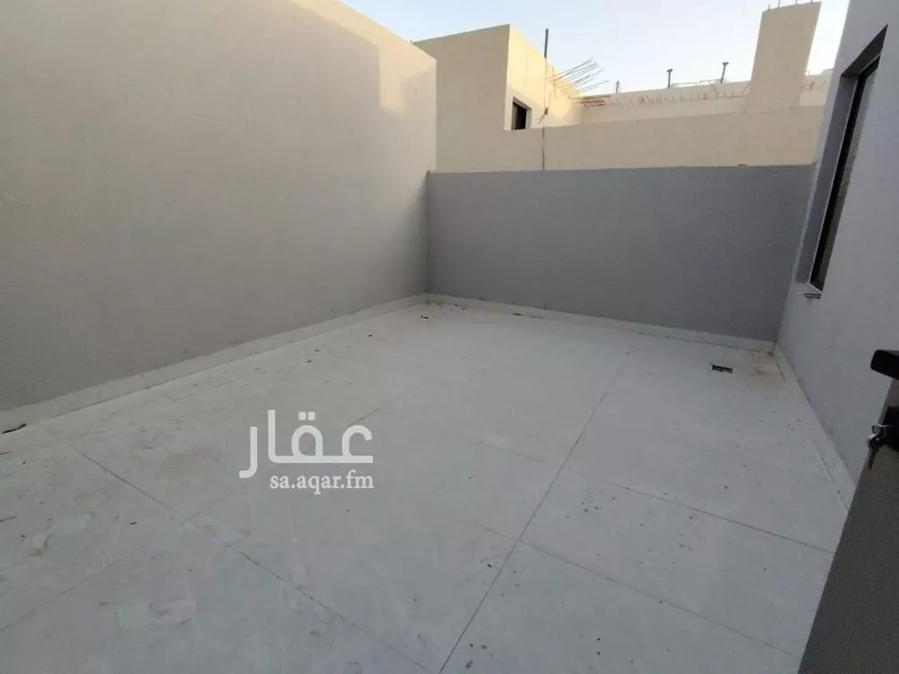 5 bedroom floor in Badr 15