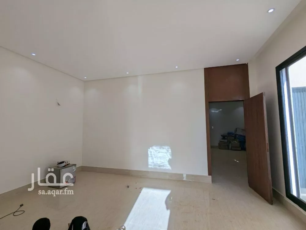 7 bedroom floor in Dahiat Namar 4