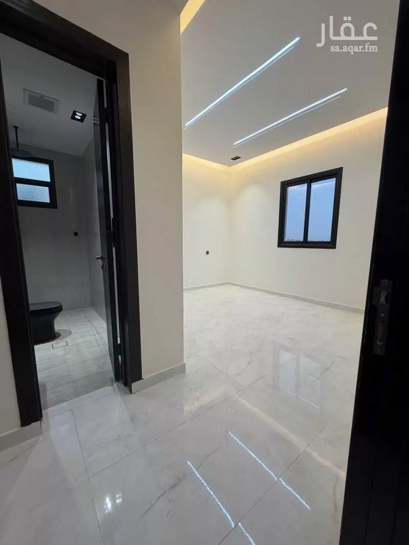 5 bedroom floor in Al Maizilah 4