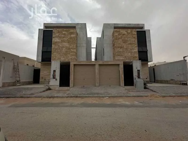 5 bedroom floor in Al Qairawan 3