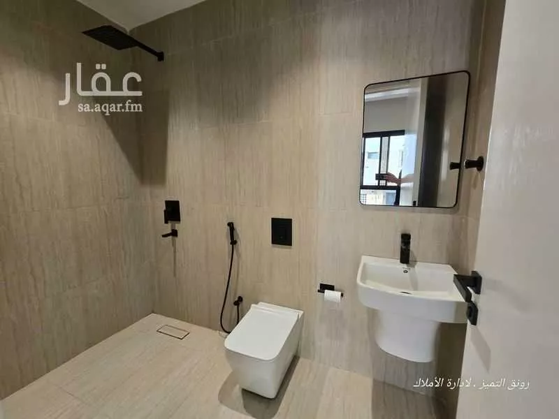 3 bedroom apartment in Al Rawdah, Riyadh 20