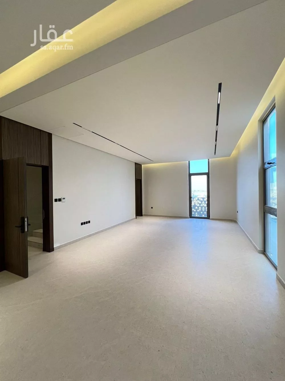 3 bedroom floor in Al Aridh 19