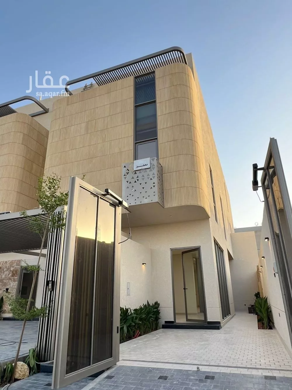 3 bedroom floor in Al Aridh 22