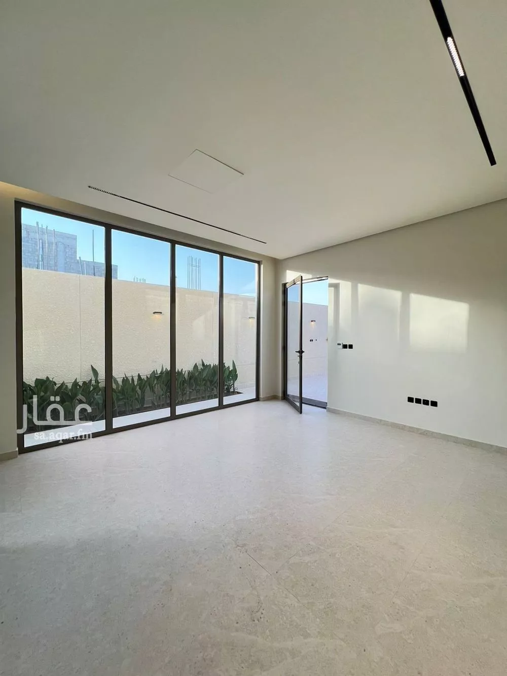3 bedroom floor in Al Aridh 4