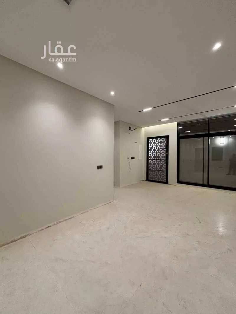 دور 3 غرف في الملقا 11