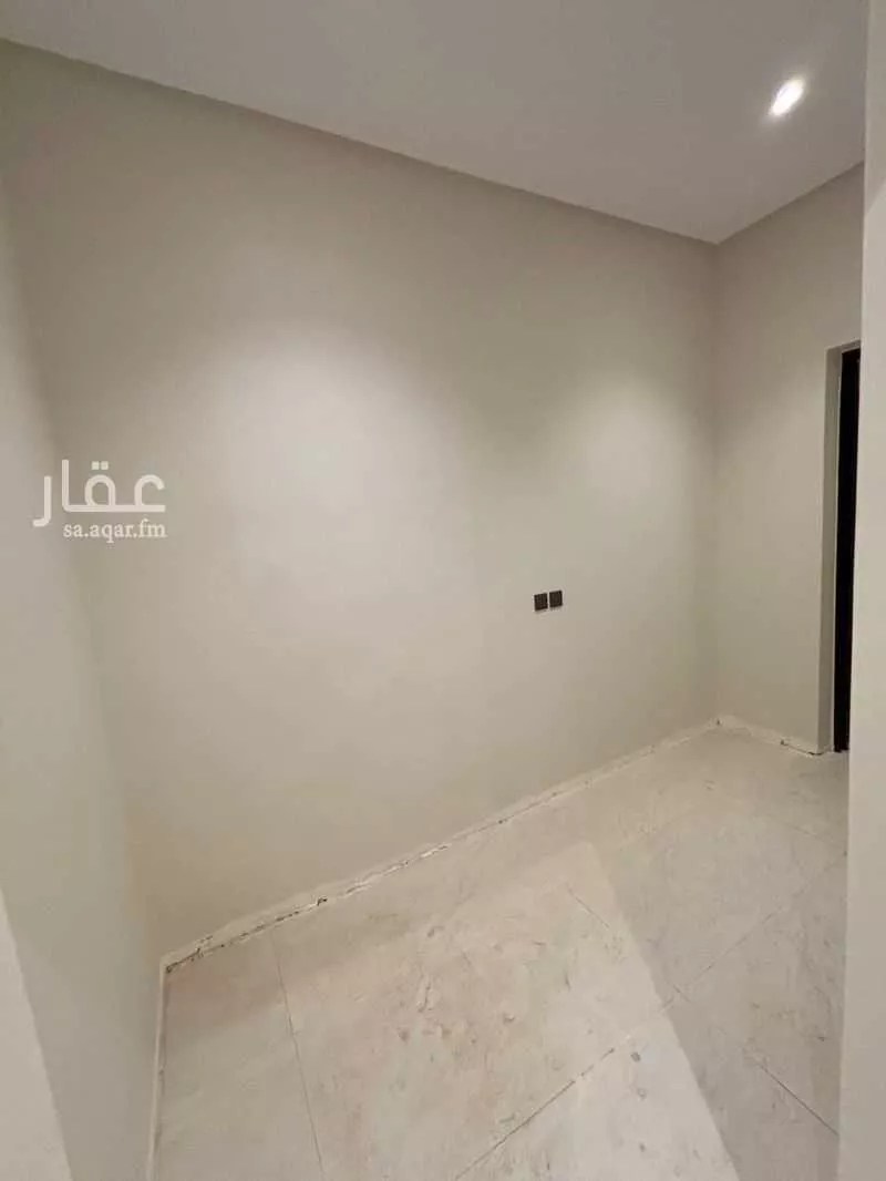 دور 3 غرف في الملقا 13