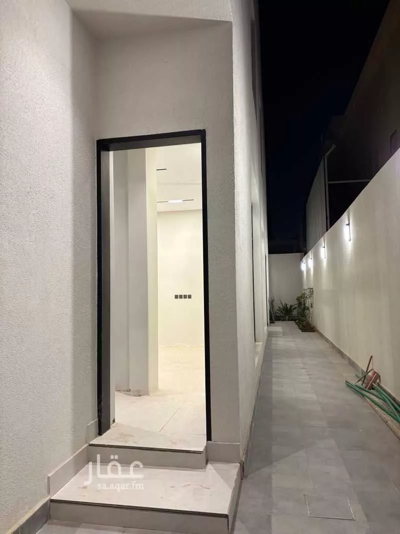 دور 3 غرف في الملقا 6