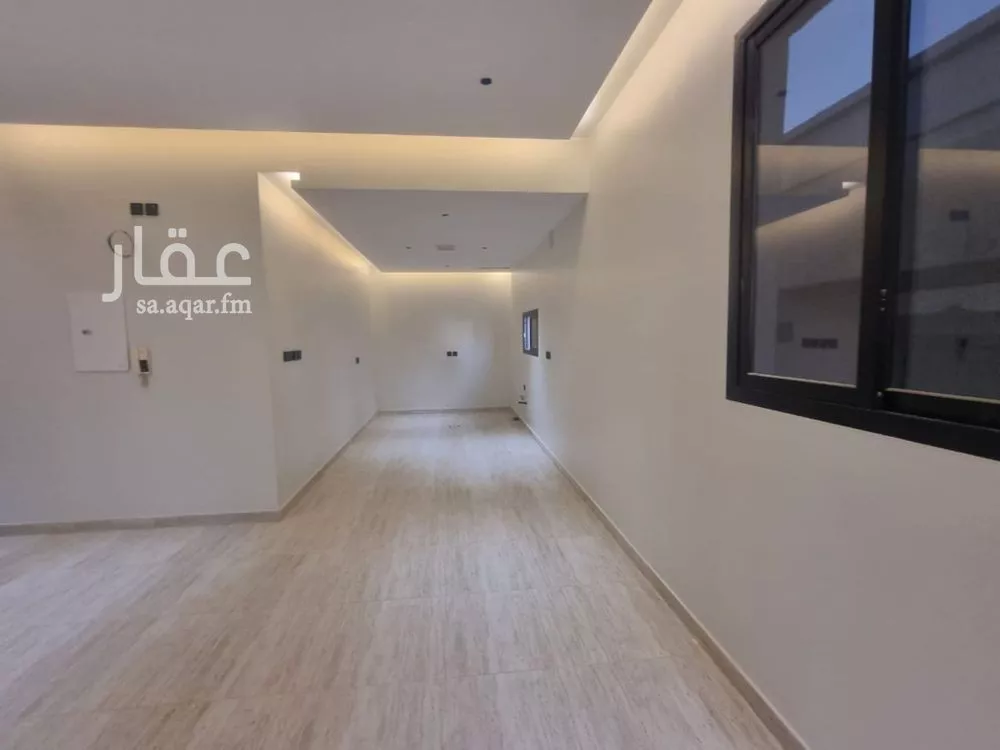 دور 4 غرف في السويدي 12