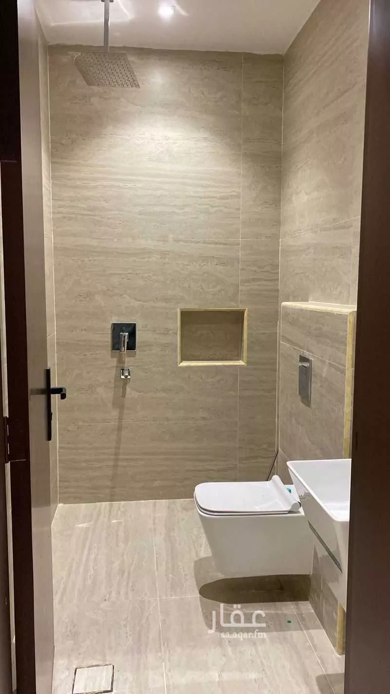 5 bedroom floor in Ash Sharq 6