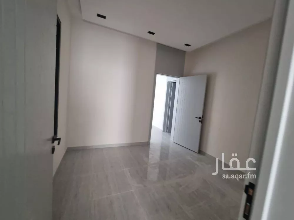 دور 4 غرف في بدر 8