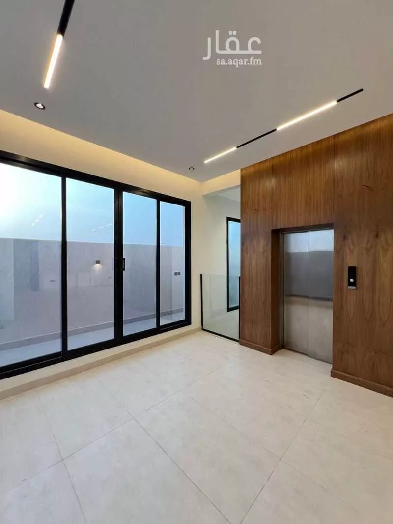 3 bedroom floor in Al Aridh 5