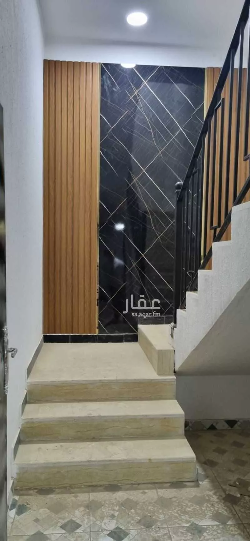 6 bedroom floor in Ash Sharq 4