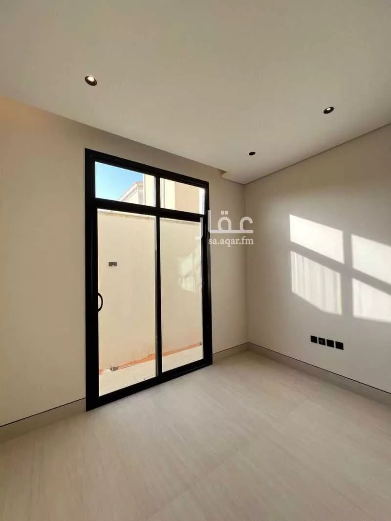 دور 3 غرف في العارض 14